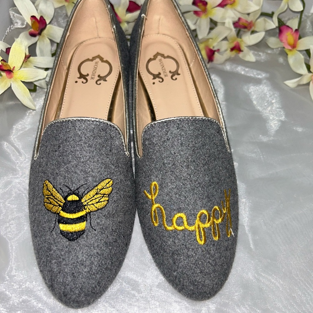 Gray Embroidered Loafers with Bee and 'Happy' Design